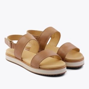 Nisolo Go-To Flatform Sandal, size 8.5, Almond color